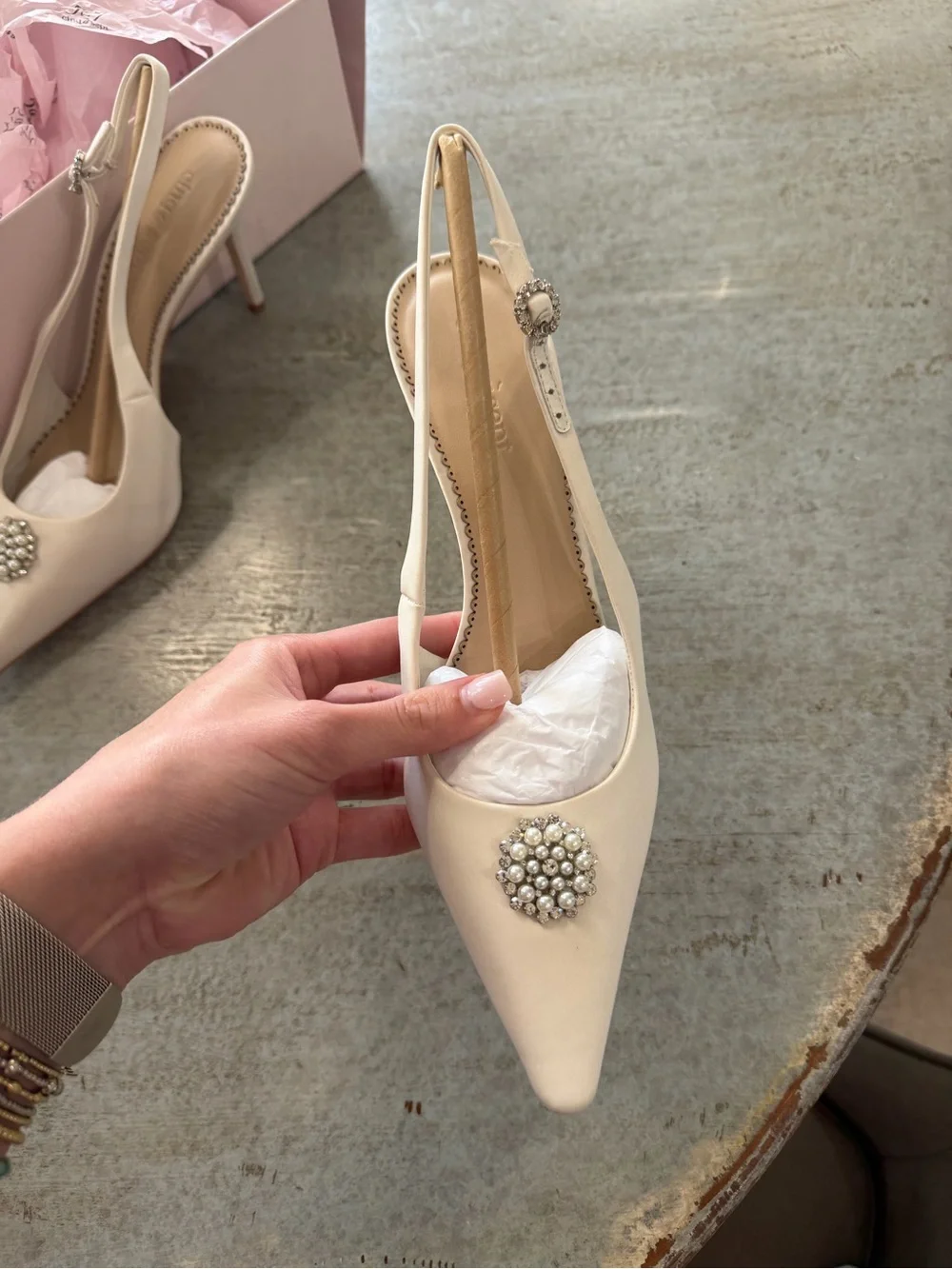 NWT cinq a sept Claire Crystal Brooch Satin Pointed Slingback w/ Pearl Cluster